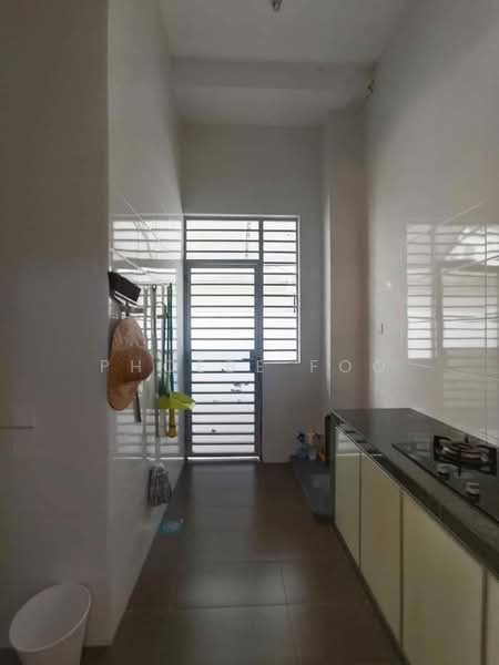 Semi-Detached House for Sale in Setia Eco Gardens (Gelang Patah) - Phoebe Foo - Kitchen - PropertyGuru.com.my