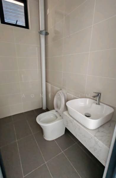 Shop / Office for Rent in Kampung Relau (Bukit Jambul) - Agnes Lim - PropertyGuru.com.my