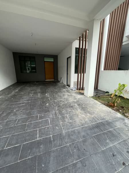 Rumah Teres 3 Tingkat untuk Dijual di Bandar Nusaputra (Puchong) - Kenix Hoh - Exterior - PropertyGuru.com.my