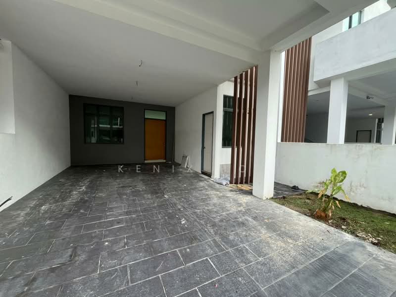 Rumah Teres 3 Tingkat untuk Dijual di Bandar Nusaputra (Puchong) - Kenix Hoh - Exterior - PropertyGuru.com.my