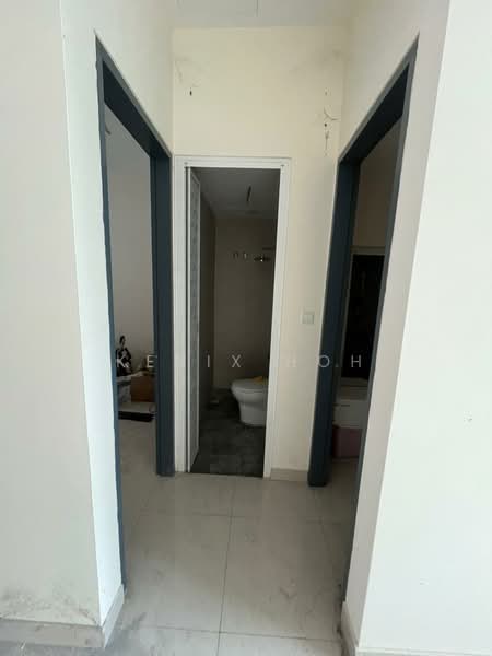 Rumah Teres 3 Tingkat untuk Dijual di Bandar Nusaputra (Puchong) - Kenix Hoh - Corridor - PropertyGuru.com.my