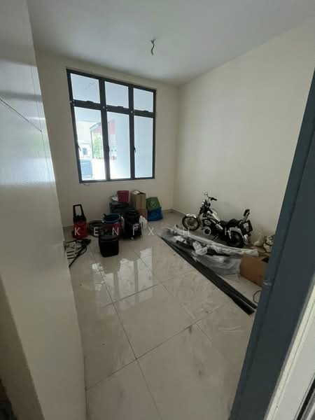 Rumah Teres 3 Tingkat untuk Dijual di Bandar Nusaputra (Puchong) - Kenix Hoh - Interior - PropertyGuru.com.my