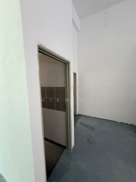 Shop / Office for Rent in Tanjung Tokong (Penang) - Chiew Bee - Interior - PropertyGuru.com.my