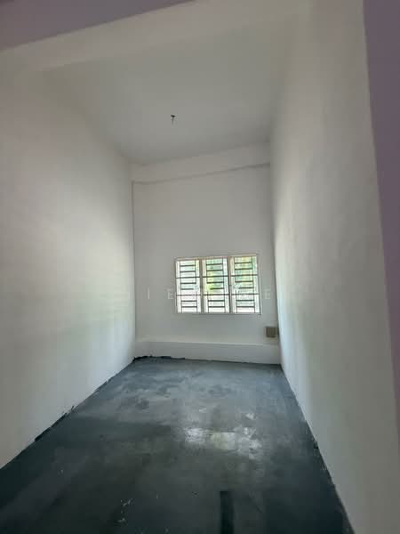 Shop / Office for Rent in Tanjung Tokong (Penang) - Chiew Bee - Interior - PropertyGuru.com.my