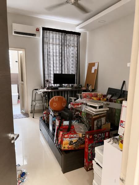Rumah Teres untuk Dijual di Alam Damai (Cheras) - Miza Abdullah - Study - PropertyGuru.com.my