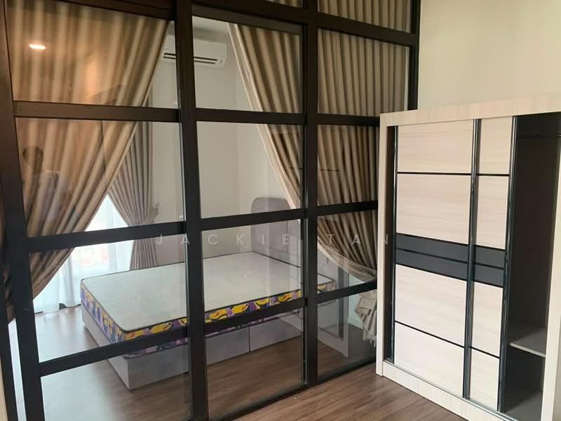 Servis Apartment untuk Disewa di The Mate @ Damansara Jaya - Jackie Tan - Bedroom - PropertyGuru.com.my