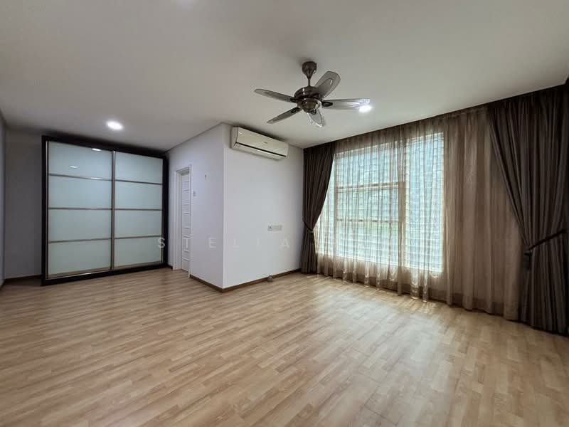 Rumah Teres 2.5 Tingkat untuk Dijual di Putra Heights (Subang Jaya) - Stella Sum - Bedroom - PropertyGuru.com.my