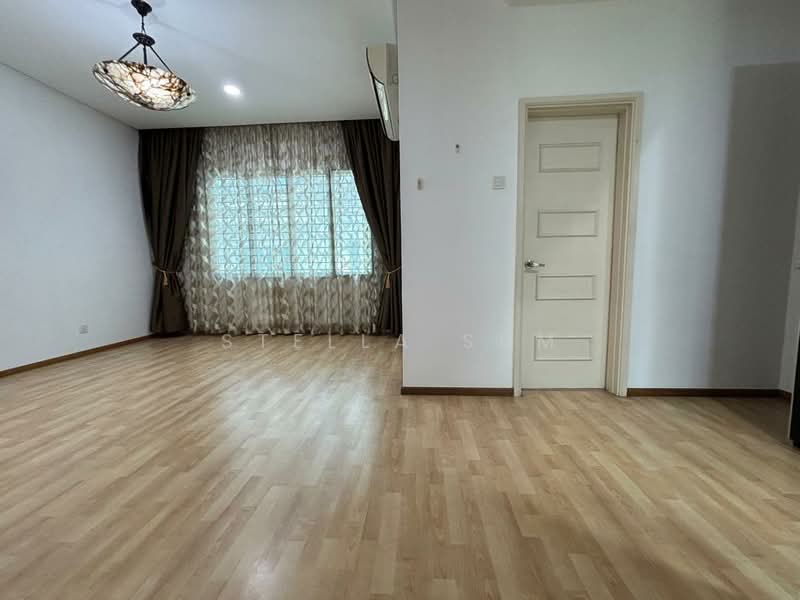 Rumah Teres 2.5 Tingkat untuk Dijual di Putra Heights (Subang Jaya) - Stella Sum - Bedroom - PropertyGuru.com.my