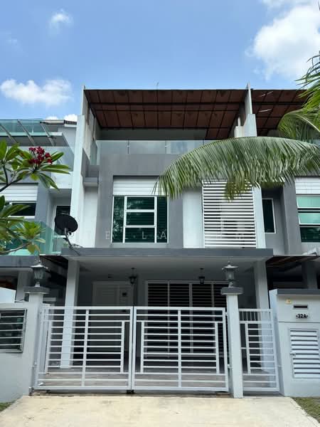 Rumah Teres 2.5 Tingkat untuk Dijual di Putra Heights (Subang Jaya) - Stella Sum - Exterior - PropertyGuru.com.my