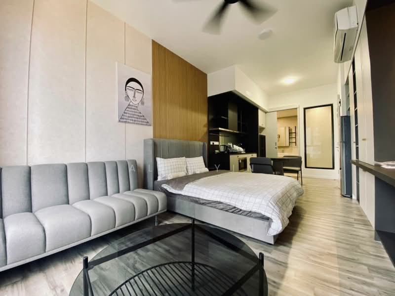 Servis Apartment untuk Dijual di Millerz Square Serviced Residence - Alex Yin - Living Room - PropertyGuru.com.my