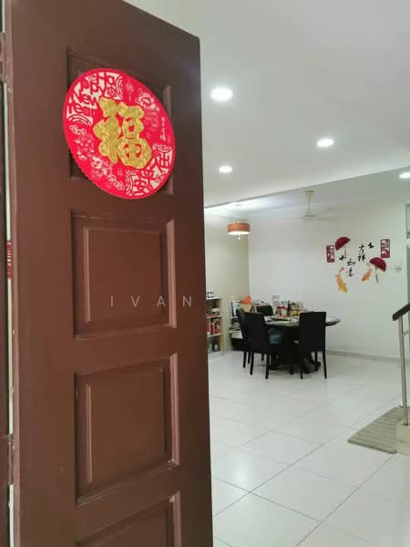 2-storey Terraced House for Sale in Bandar Teknologi Kajang (Kajang) - Ivan Tan - Dining Room - PropertyGuru.com.my