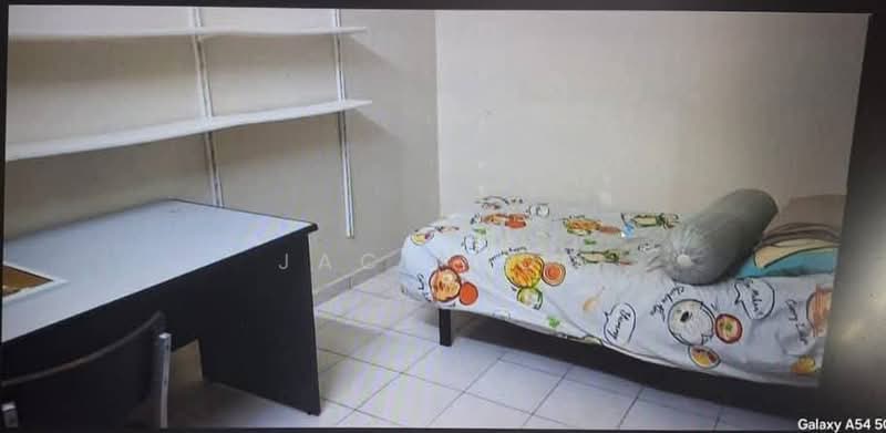 Pangsapuri untuk Dijual di Merdeka Villa - Jack Soo - Bedroom - PropertyGuru.com.my