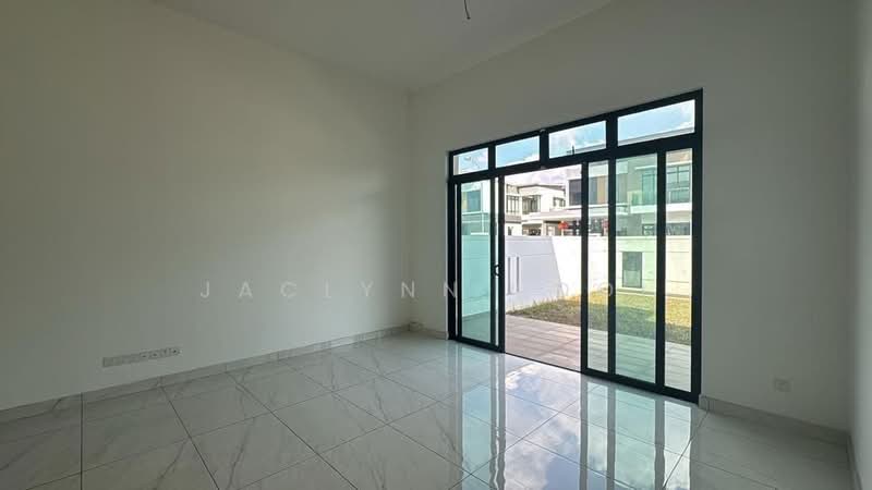 Semi-Detached House for Sale in Taman Nusa Bestari (Iskandar Puteri (Nusajaya)) - Jaclynn Looi - PropertyGuru.com.my