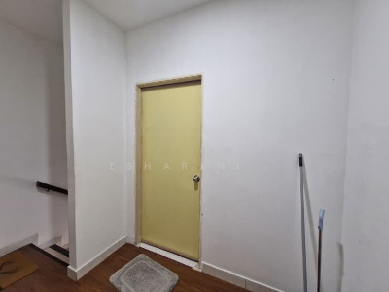 Rumah Teres 2 Tingkat untuk Dijual di Taman Muhibbah (Seri Kembangan) - Esharani . - PropertyGuru.com.my