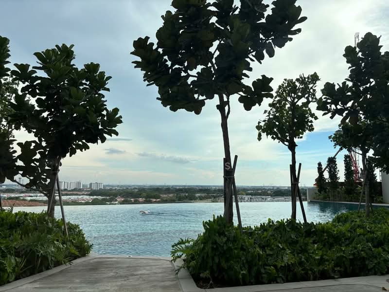 Service Residence for Sale at SUNSURIA FORUM SERVICED APARTMENT - Stella Sum - Pool - PropertyGuru.com.my