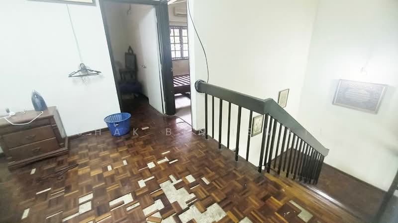 2-storey Terraced House for Sale in SS14 (Subang Jaya) - Ishak Bin Ismail - Corridor - PropertyGuru.com.my