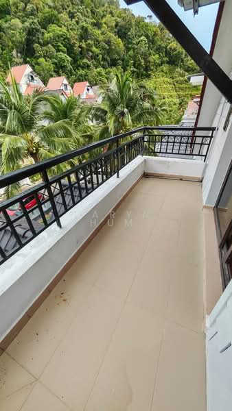 Rumah Banglo untuk Dijual di Batu Ferringhi (Penang) - Caryn Hum - Balcony - PropertyGuru.com.my