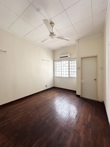 Rumah Teres 2 Tingkat untuk Dijual di Mutiara Damansara (Selangor) - Tarsha Lim - Interior - PropertyGuru.com.my