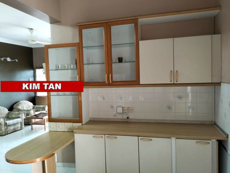 Pangsapuri untuk Disewa di Sri Saujana - Kim Tan - Living Room - PropertyGuru.com.my