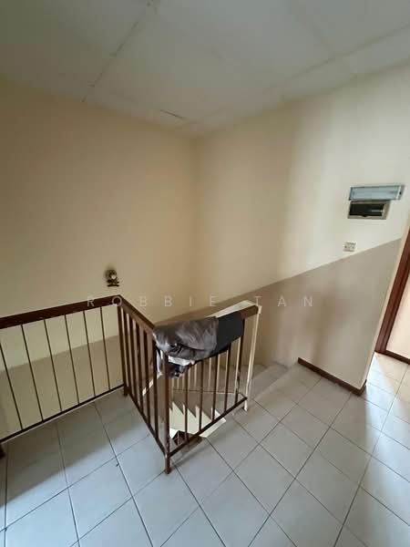 Apartment for Rent at Sri Awana Townhouse - Robbie Tan - Corridor - PropertyGuru.com.my
