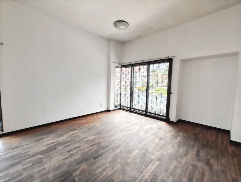 3-storey Terraced House for Sale in Taman Esplanad (Bukit Jalil) - Anna H - Interior - PropertyGuru.com.my