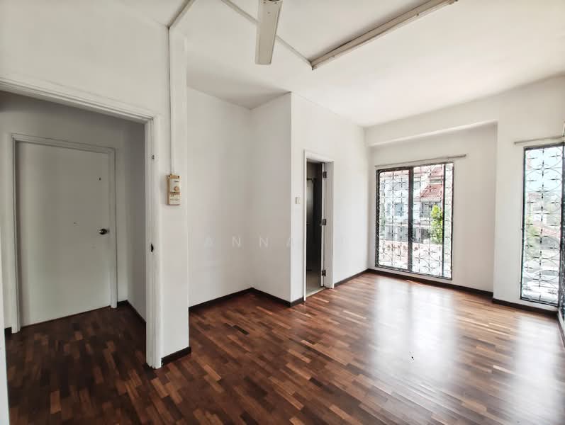 3-storey Terraced House for Sale in Taman Esplanad (Bukit Jalil) - Anna H - Interior - PropertyGuru.com.my