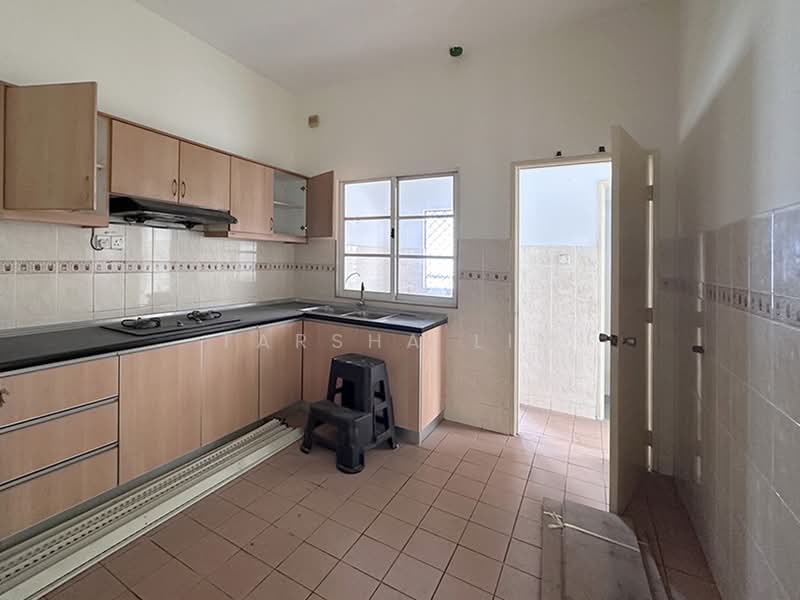 Rumah Teres 2 Tingkat untuk Dijual di Mutiara Damansara (Selangor) - Tarsha Lim - Kitchen - PropertyGuru.com.my