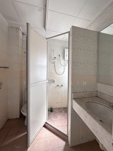 Rumah Teres 2 Tingkat untuk Dijual di Mutiara Damansara (Selangor) - Tarsha Lim - Bathroom - PropertyGuru.com.my