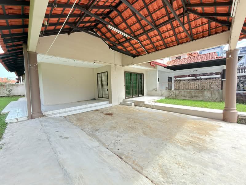 Rumah Berkembar untuk Dijual di Kluang (Johor) - May Tan - PropertyGuru.com.my