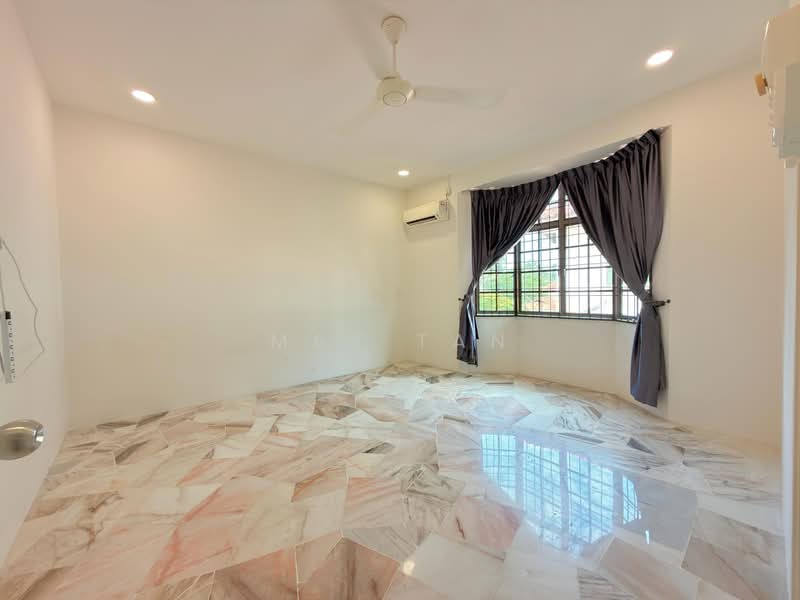 Rumah Berkembar untuk Dijual di Kluang (Johor) - May Tan - PropertyGuru.com.my