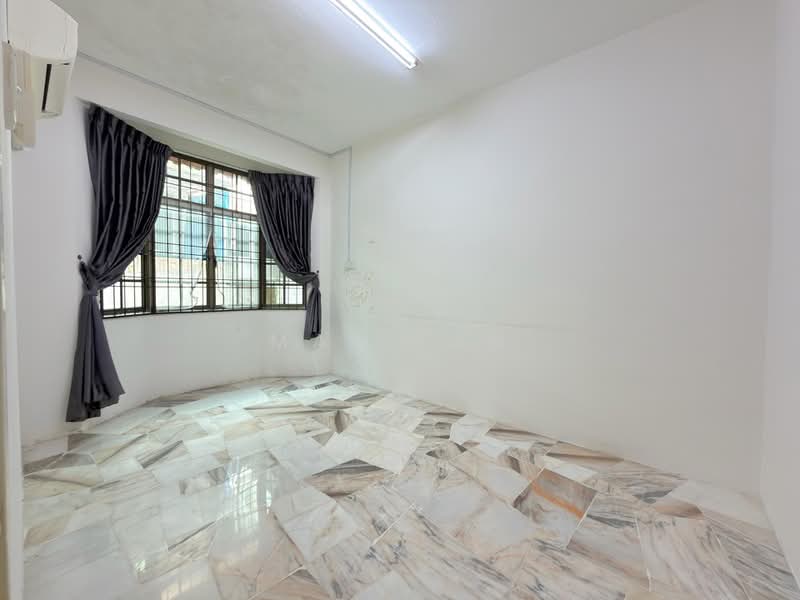 Rumah Berkembar untuk Dijual di Kluang (Johor) - May Tan - PropertyGuru.com.my