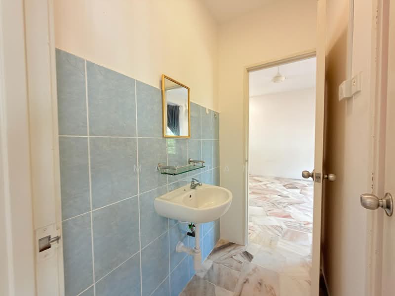 Rumah Berkembar untuk Dijual di Kluang (Johor) - May Tan - PropertyGuru.com.my