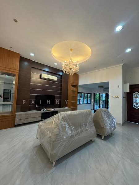 Rumah Banglo untuk Dijual di Bayan Lepas (Penang) - Rainny Wong - Living Room - PropertyGuru.com.my