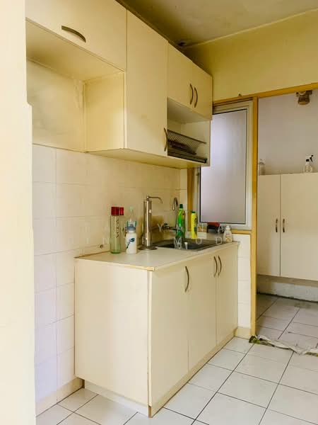 Apartment for Sale at Impian Apartment - Faliyana binti Muda - PropertyGuru.com.my