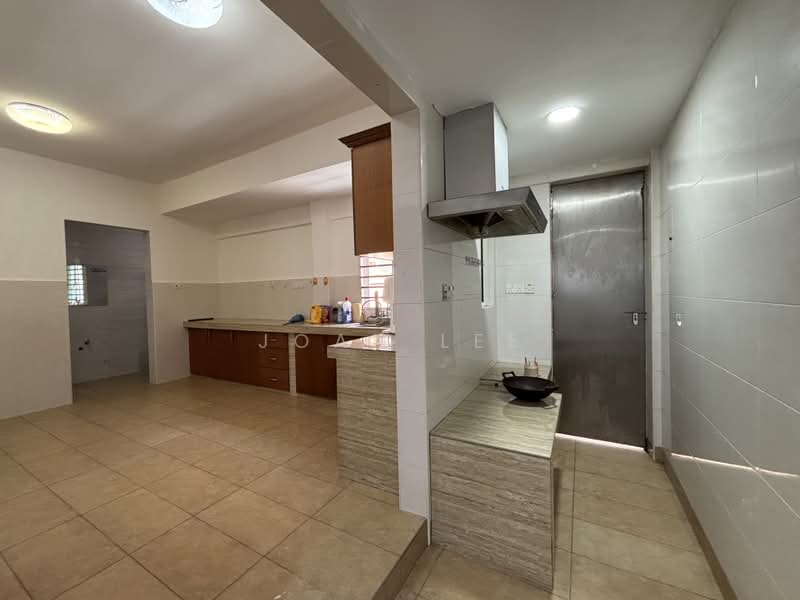 2-storey Terraced House for Sale in Subang Jaya (Selangor) - Joan Lee - Kitchen - PropertyGuru.com.my