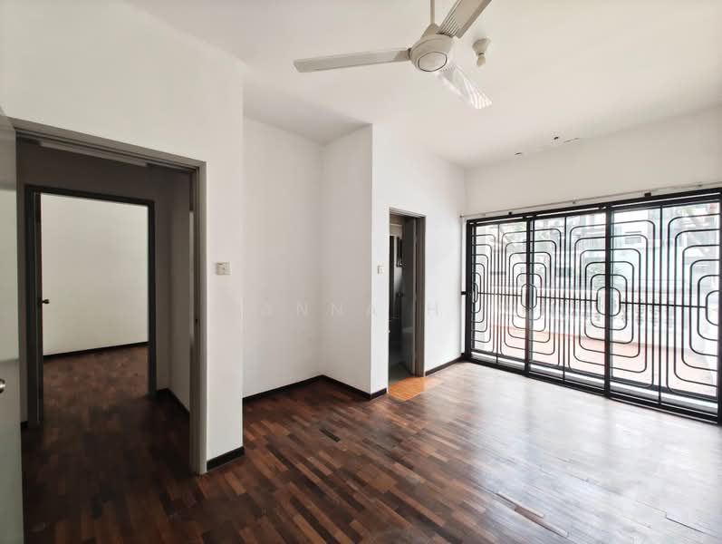3-storey Terraced House for Sale in Taman Esplanad (Bukit Jalil) - Anna H - Living Room - PropertyGuru.com.my