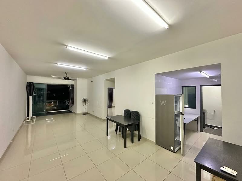 Kondominium untuk Disewa di Emerald Residence - Ik Shian Swu - Living Room - PropertyGuru.com.my