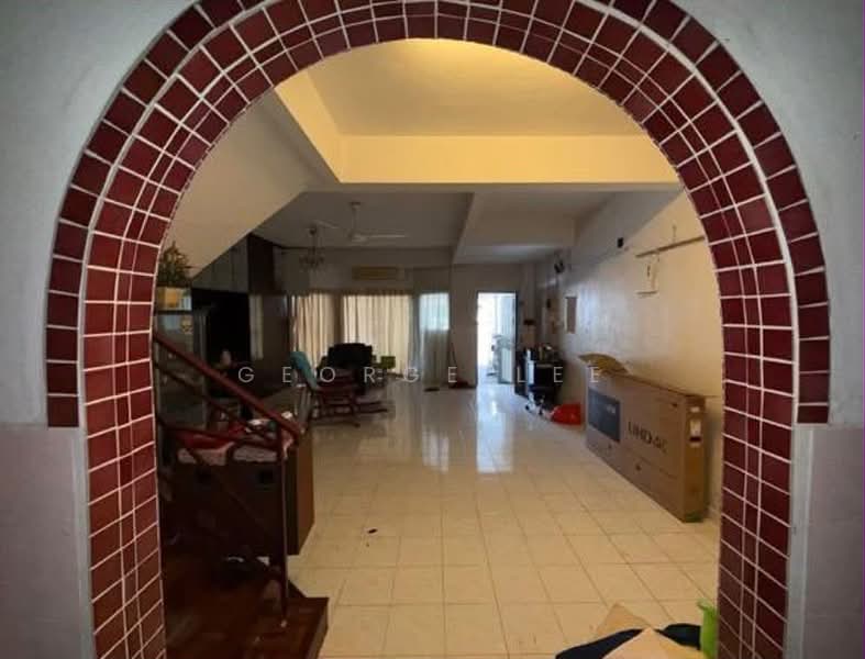 2-storey Terraced House for Sale in Air Putih (Kuantan) - George Lee - Living Room - PropertyGuru.com.my