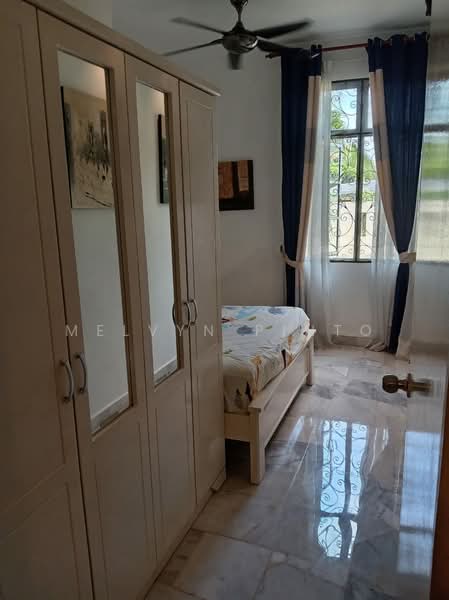 Rumah Teres 2 Tingkat untuk Dijual di Pju 1a (Ara Damansara) - Melvyn Pinto - Bedroom - PropertyGuru.com.my