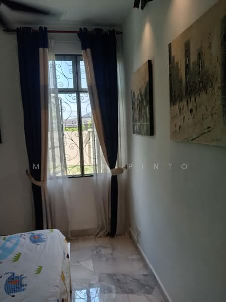 Rumah Teres 2 Tingkat untuk Dijual di Pju 1a (Ara Damansara) - Melvyn Pinto - Bedroom - PropertyGuru.com.my