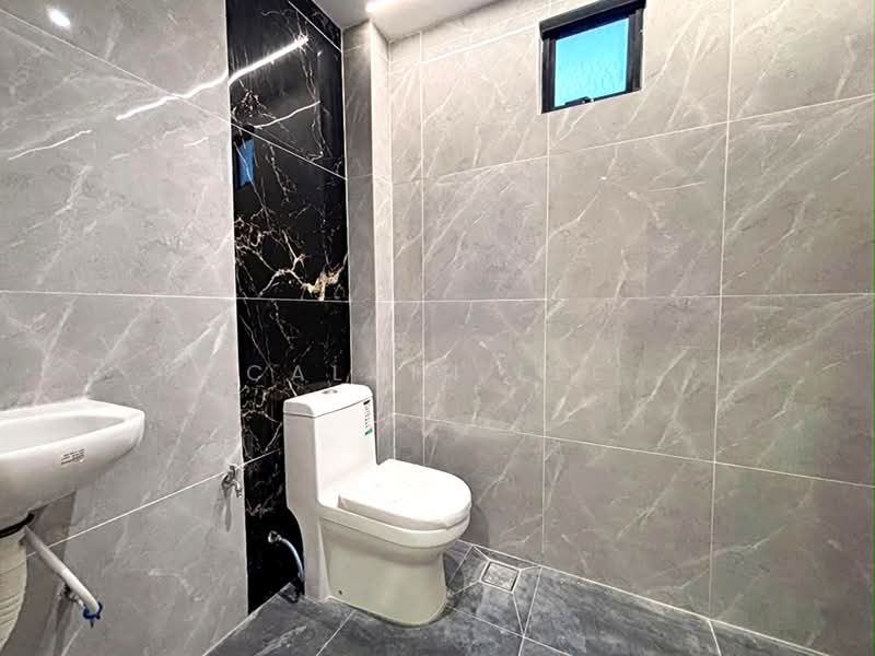 Rumah Teres 2 Tingkat untuk Dijual di Taman Anggerik (Tampoi) - Calvin Lee - PropertyGuru.com.my