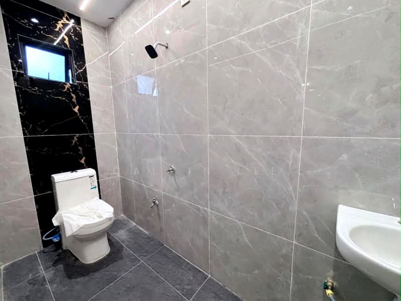 Rumah Teres 2 Tingkat untuk Dijual di Taman Anggerik (Tampoi) - Calvin Lee - PropertyGuru.com.my