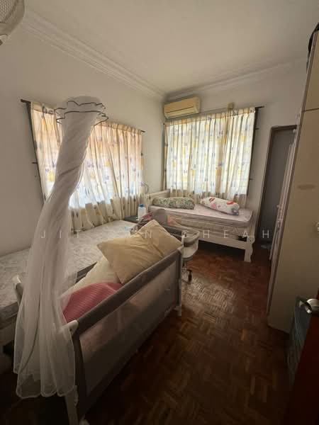 2-storey Terraced House for Sale in Taman Sri Putri (Skudai) - Jit Sin Cheah - Bedroom - PropertyGuru.com.my