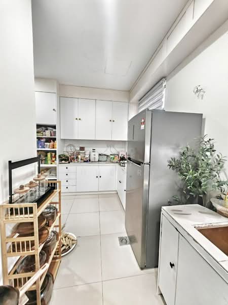 Semi-Detached House for Sale in Kuala Selangor (Selangor) - Niesya Shuekry - Kitchen - PropertyGuru.com.my