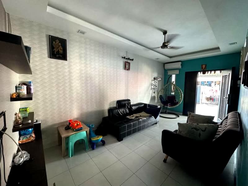 Rumah Teres 1 Tingkat untuk Dijual di Bandar Putra (Kulai) - Calvin Lee - PropertyGuru.com.my