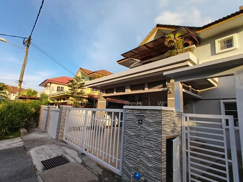 Rumah Berkembar untuk Dijual di Bandar Bukit Mahkota (Bangi) - Lulu chiw - PropertyGuru.com.my