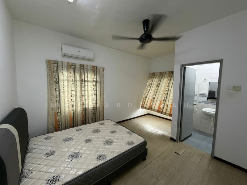 Terraced House for Rent in BANDAR PUCHONG JAYA (Puchong) - Miza Abdullah - Bedroom - PropertyGuru.com.my