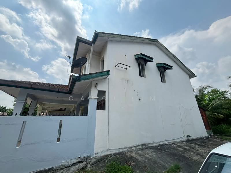 Rumah Teres untuk Disewa di Seksyen 32, Kemuning Green Ville (Shah Alam) - Carol Lim - Exterior - PropertyGuru.com.my