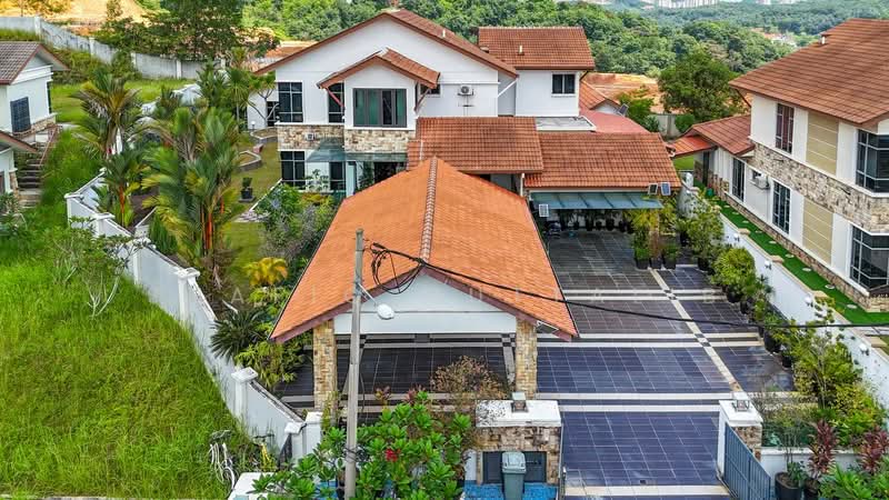 Bungalow for Sale in Desa Pinggiran Putra (Dengkil) - Shafiq Muttalib - PropertyGuru.com.my