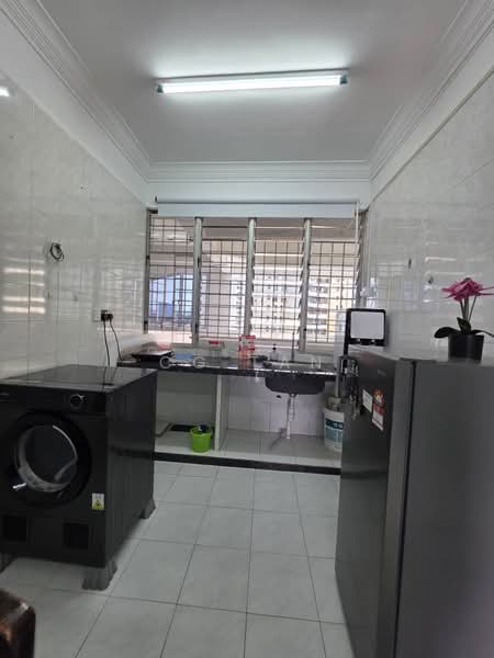 Condominium for Rent at N-Park Condominium - CG Tan - Kitchen - PropertyGuru.com.my